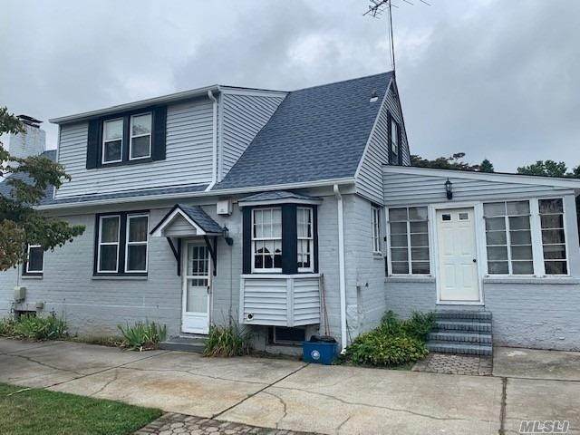 52 Carman Street - Photo 1