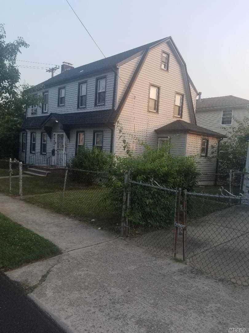 118-50 190th Street - Photo 1