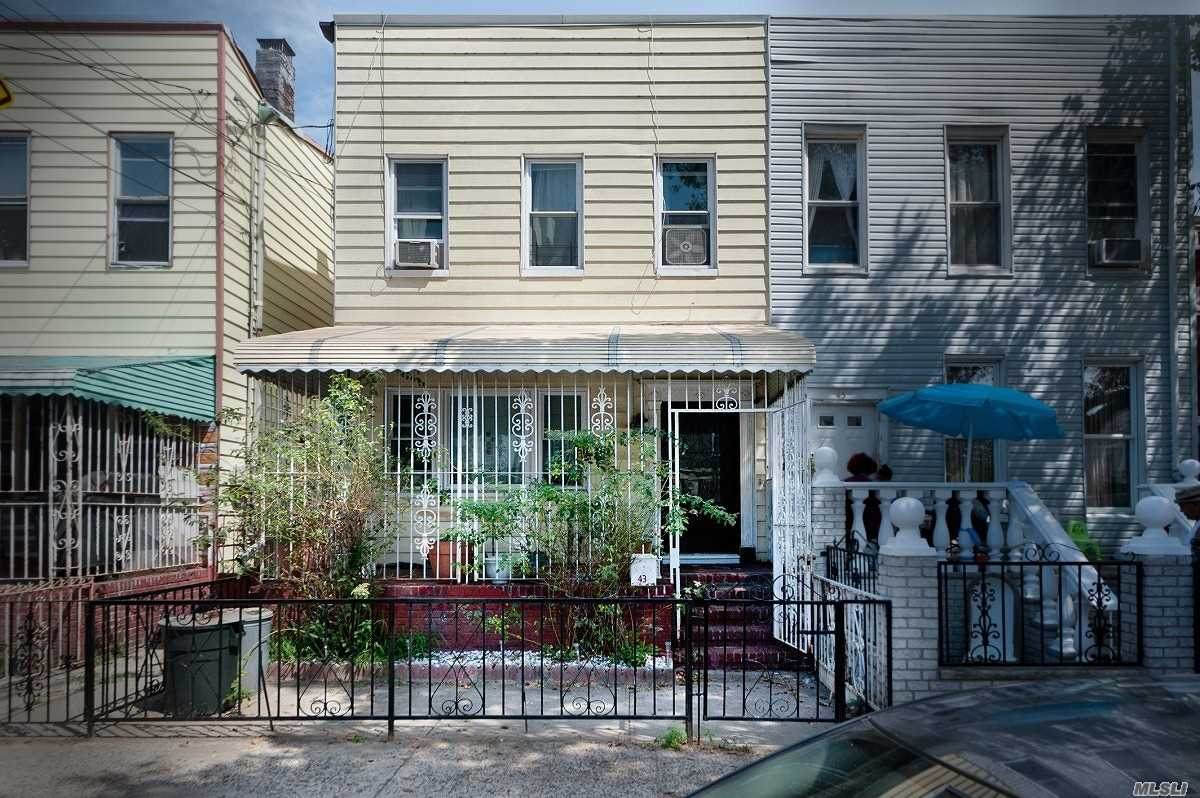 43 Essex Street - Photo 1