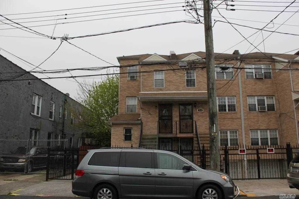 712 Schenck - Photo 1 712 Schenck - Photo 1