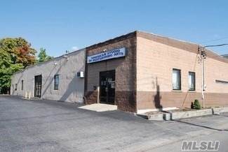 721 Acorn - Photo 1