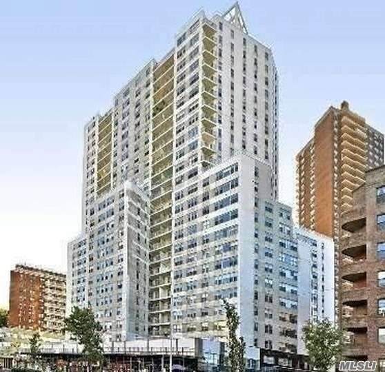 125-10 Queens Boulevard - Photo 1