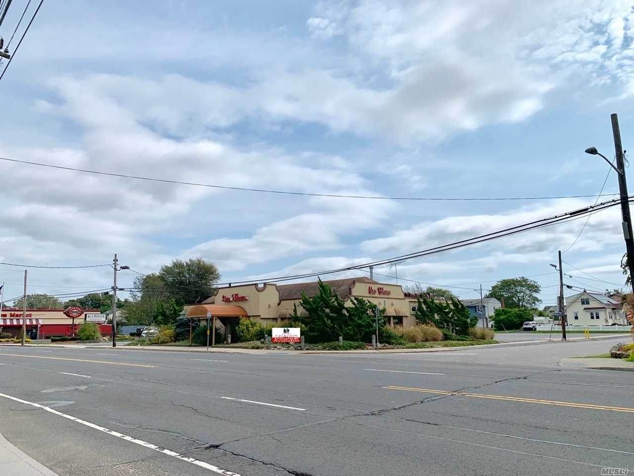 101-103 Montauk Highway - Photo 1