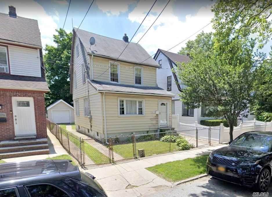 194-16 112th Avenue - Photo 1