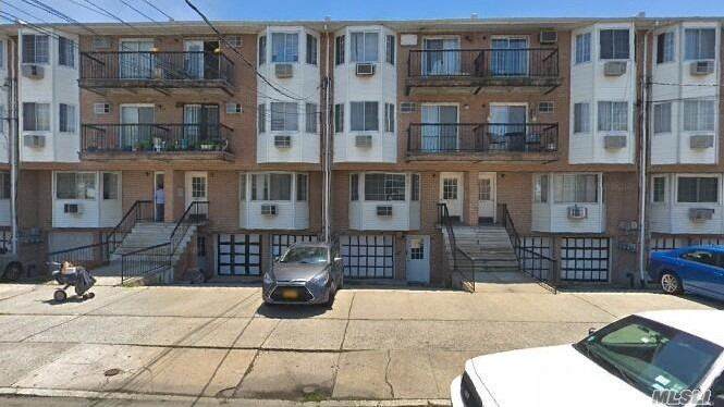 8624 Avenue L - Photo 1