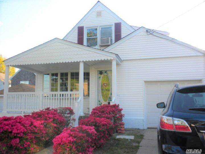 905 5th Street - Photo 1