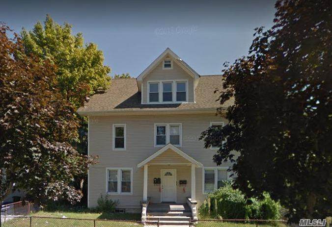 136 Fairview - Photo 1