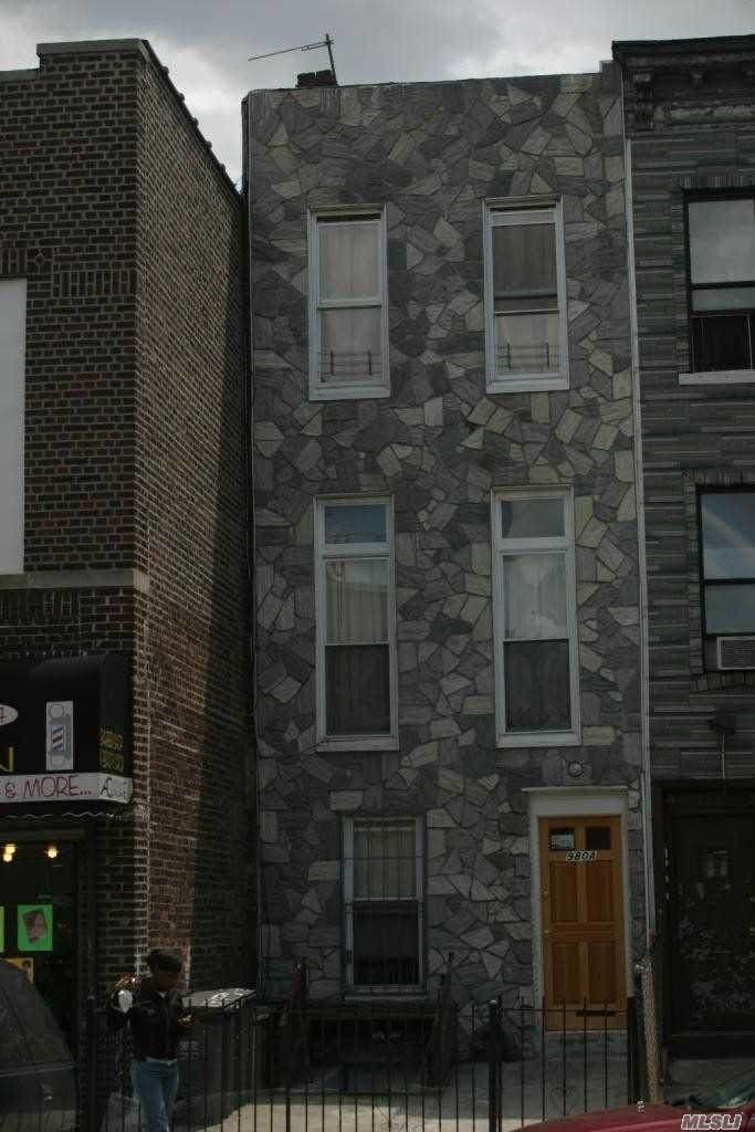 980 A Gate Avenue - Photo 1