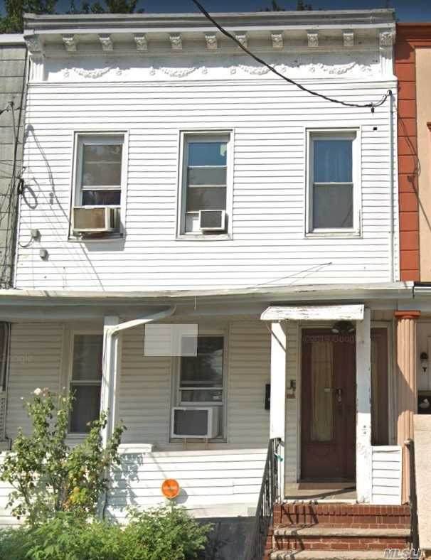 85-16 90 Street - Photo 1