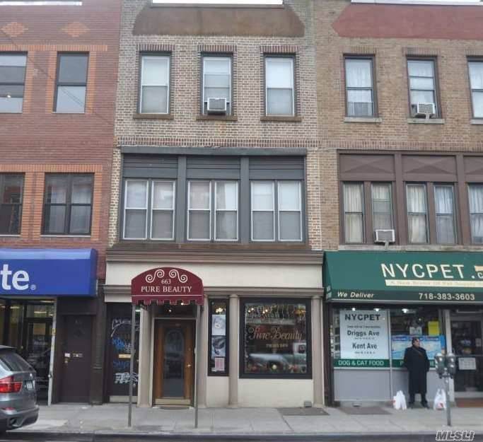 663 Manhattan Avenue - Photo 1