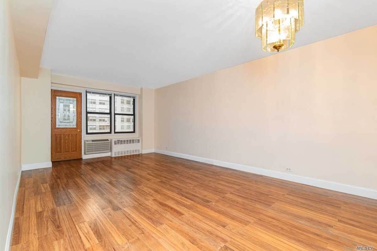 123-40 83rd Avenue - Photo 1