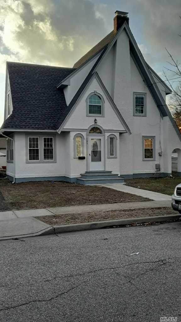 105 Meadowbrook Road - Photo 1