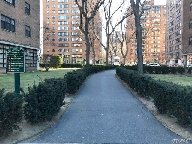 33-65 14th Street - Photo 1