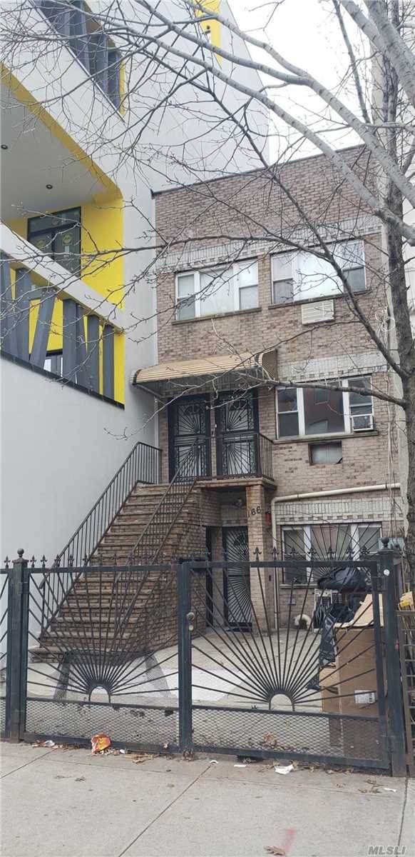 166 Stuyvesant - Photo 1
