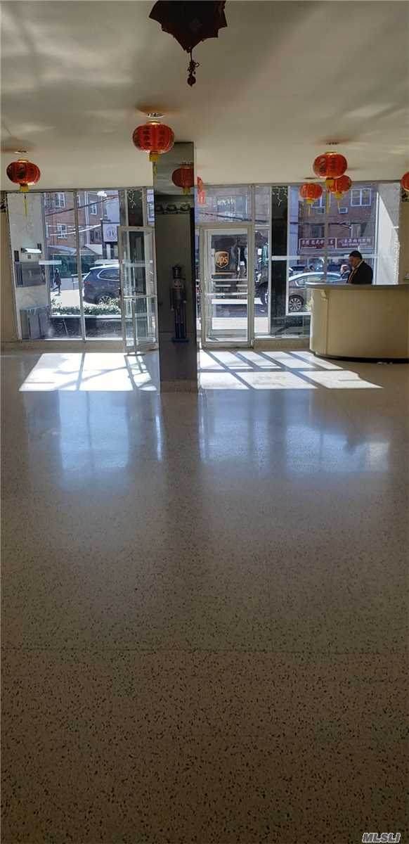 42-65 Kissena Boulevard - Photo 1