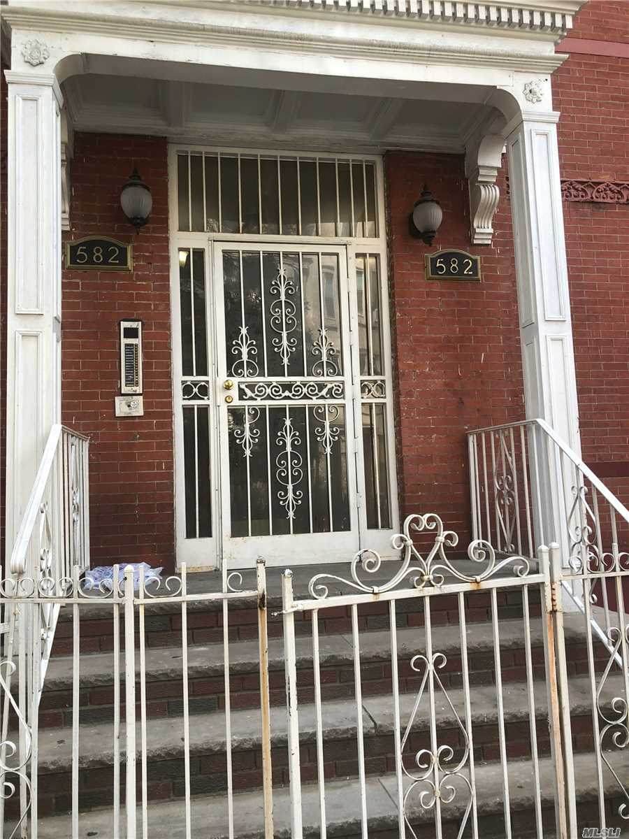 582 Throop Avenue - Photo 1
