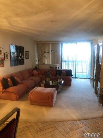 2 Bay Club Drive - Photo 1