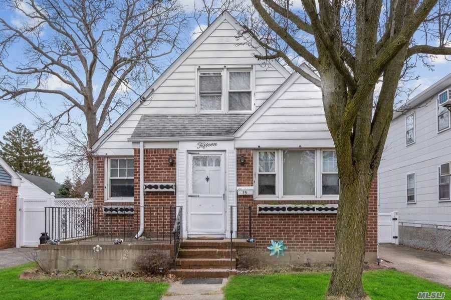 15 Oak Street - Photo 1