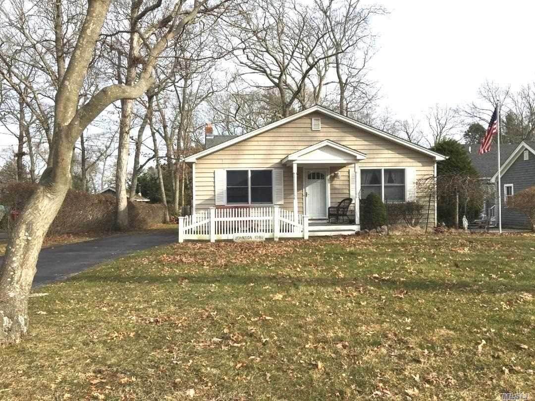 1080 Oak Drive - Photo 1