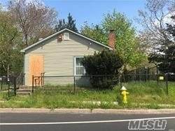 1621 Montauk Highway - Photo 1