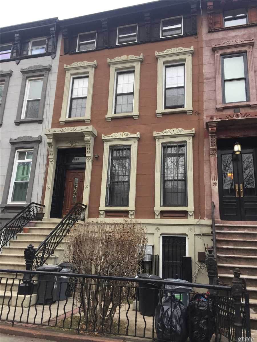 593 Madison Street - Photo 1