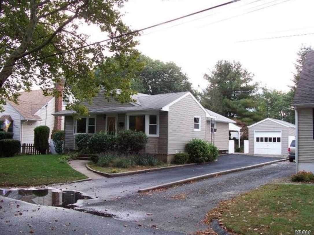 8 23rd Street - Photo 1