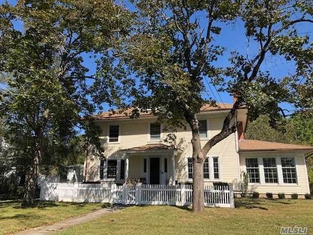 106 Riverside Drive - Photo 1