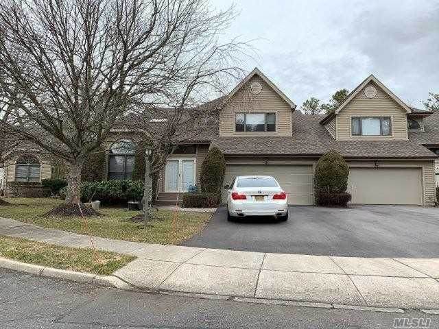 2 Julia Circle - Photo 1