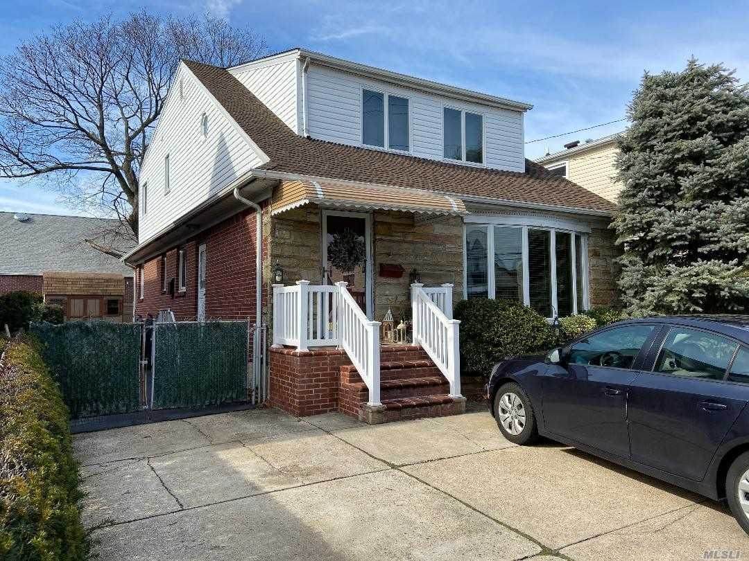 405 New Hyde Park Road - Photo 1