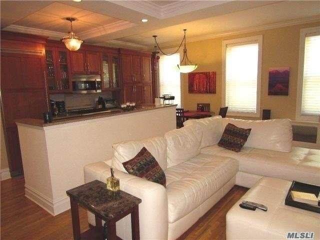 111 Seventh Street - Photo 1