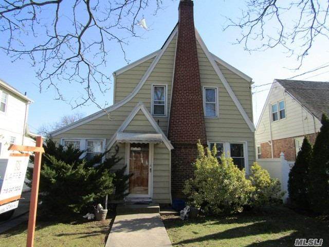 257-18 87th Avenue - Photo 1
