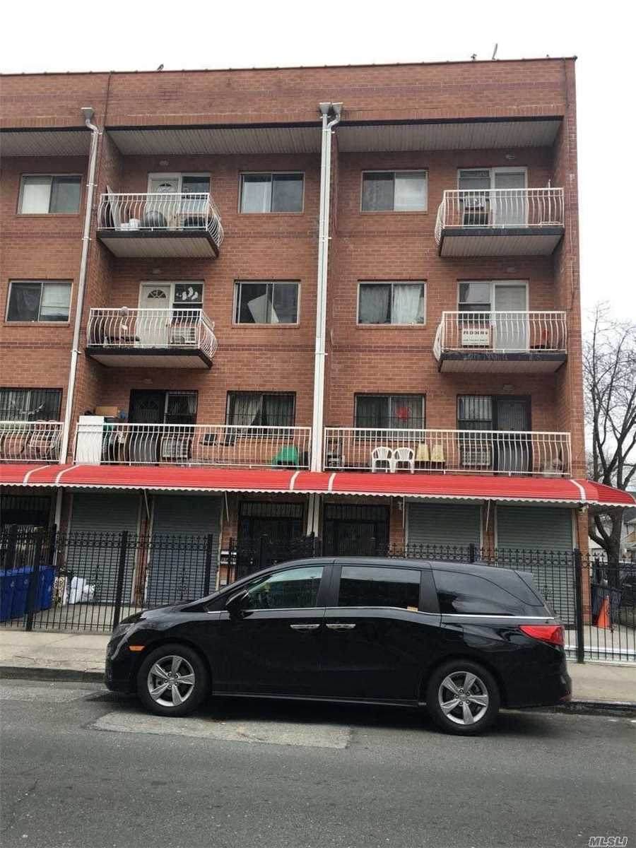85-45 Britton Avenue - Photo 1