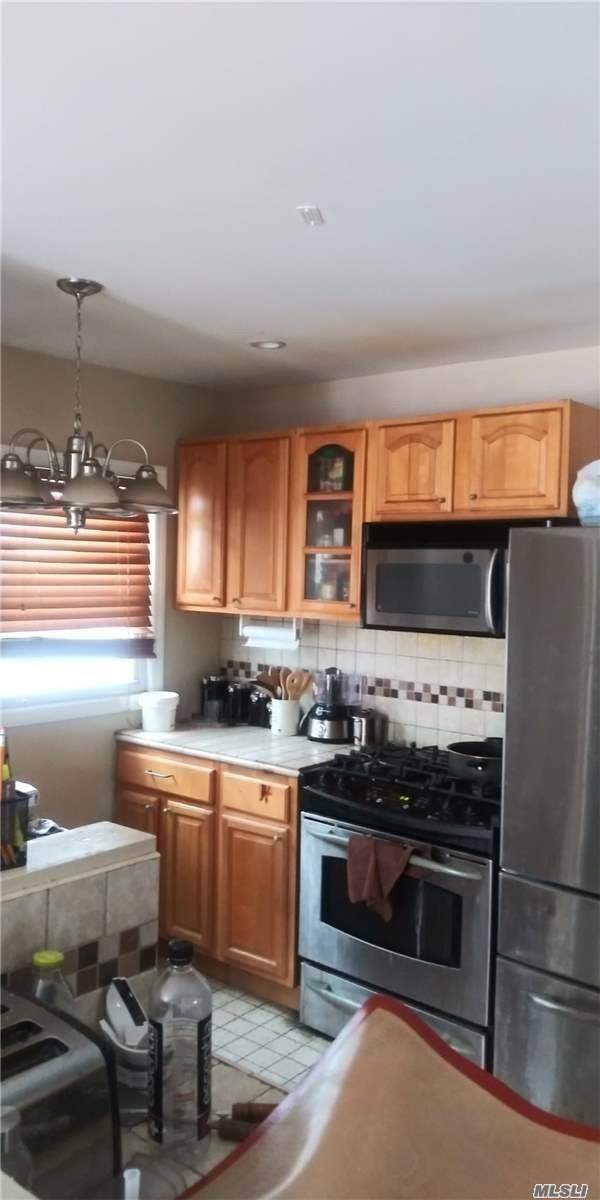 142-21 Springfield Boulevard - Photo 1