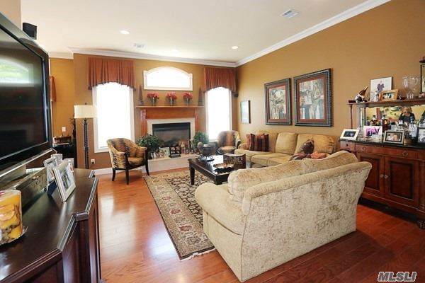 544 Pacing Way - Photo 1