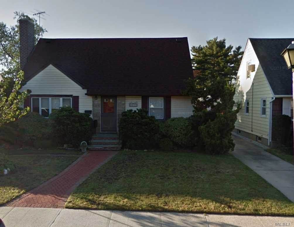 412 Hillside Drive - Photo 1