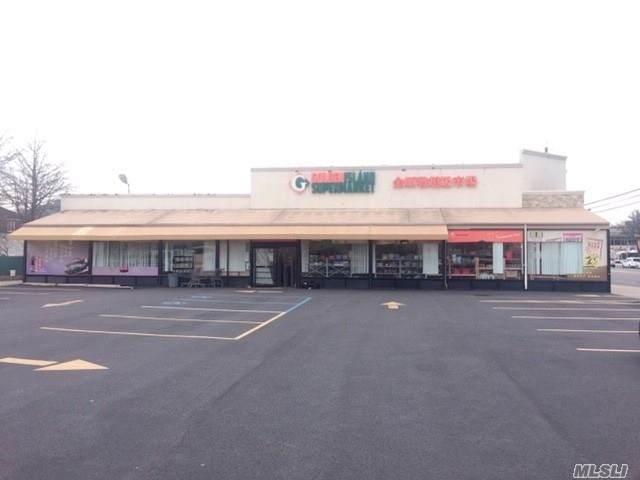 176-19 Union Turnpike - Photo 1