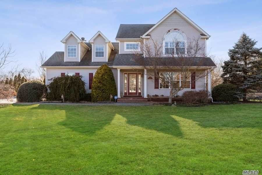 120 Grant Drive - Photo 1