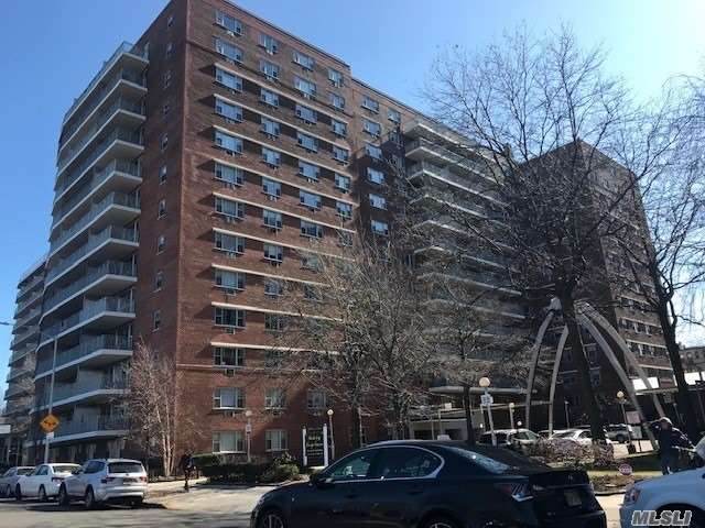 52-40 39 Drive - Photo 1