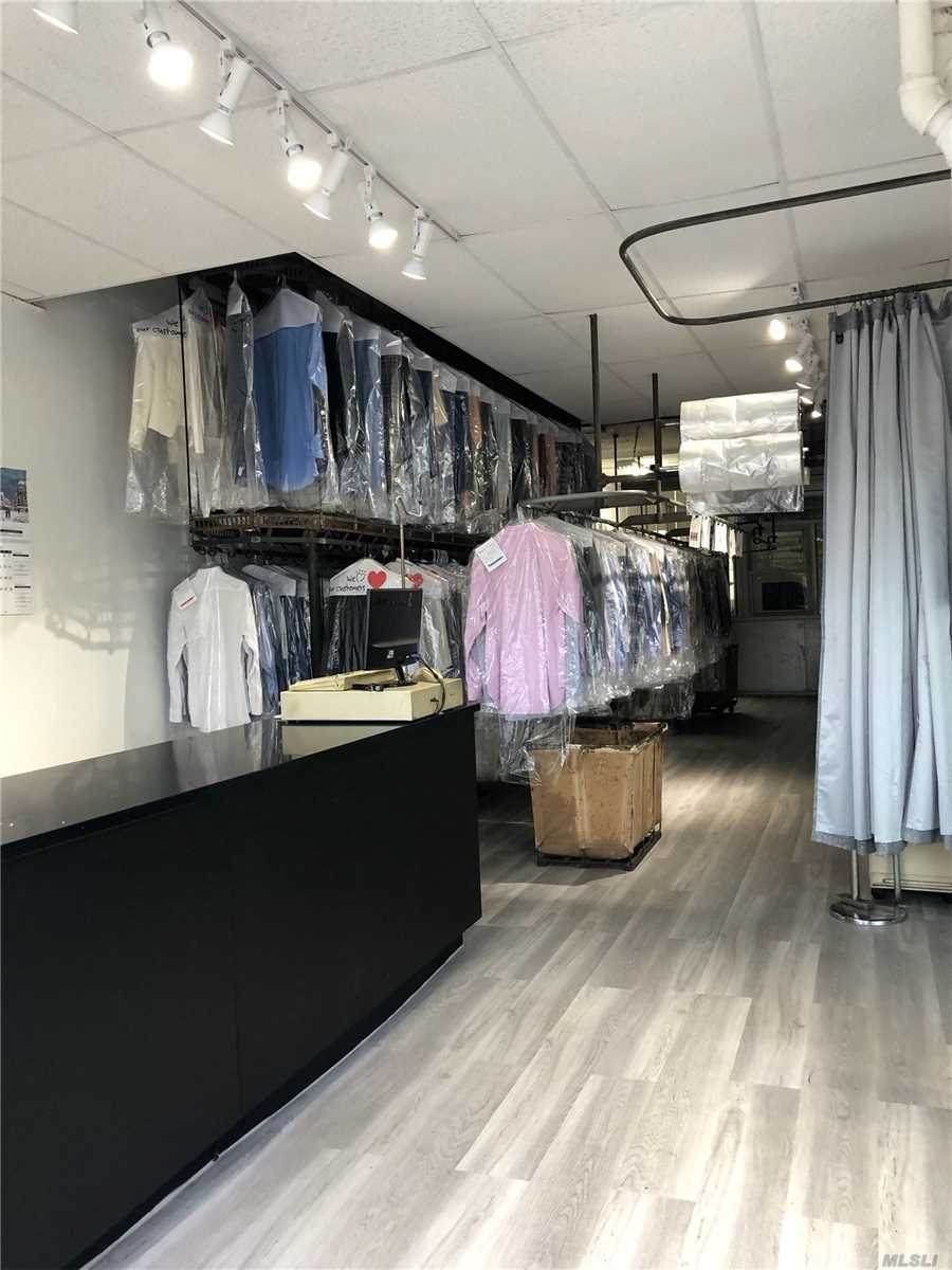 Bell Boulevard - Photo 1