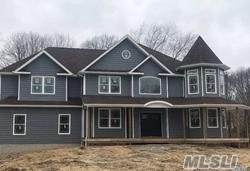 256 Roe Avenue - Photo 1