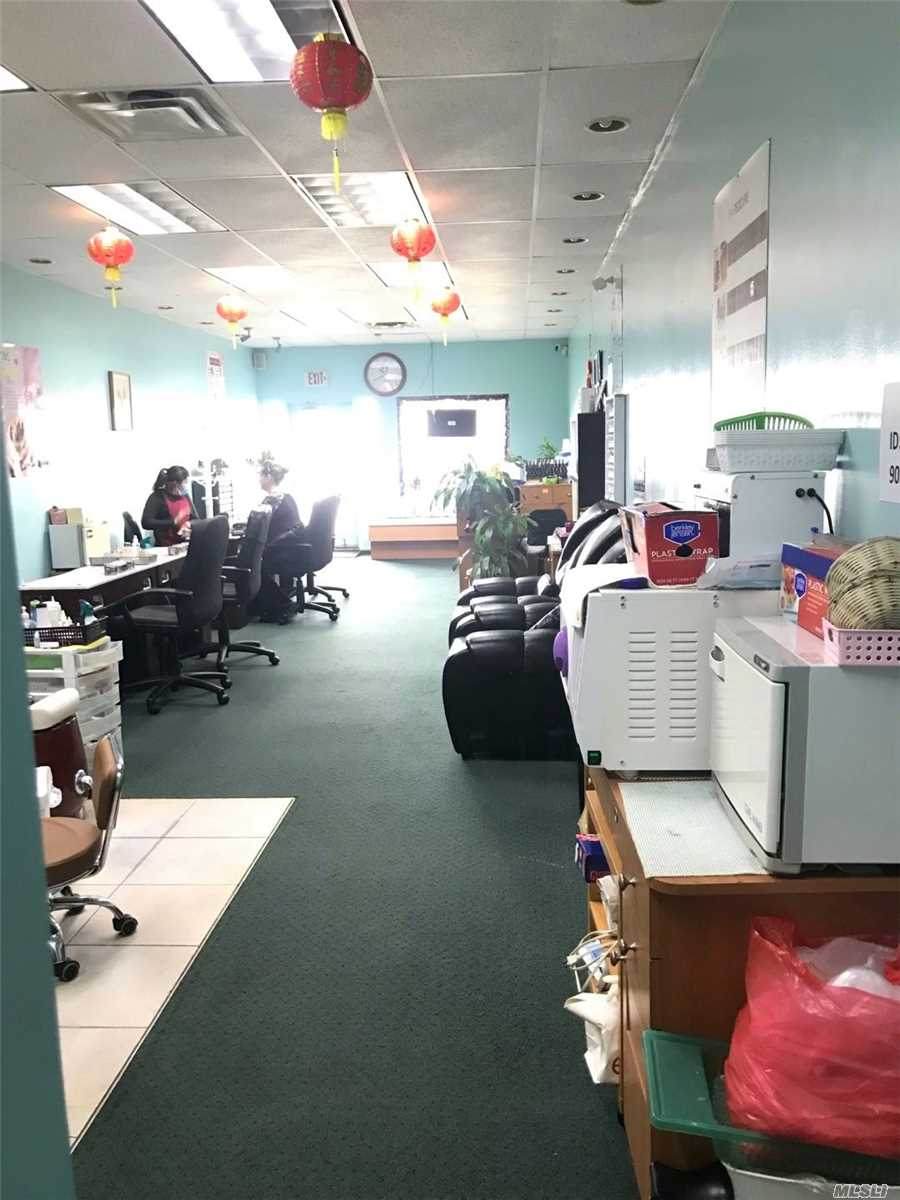 709 E Main Street - Photo 1