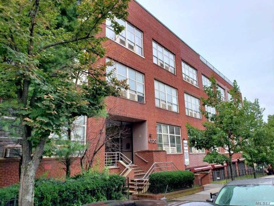 61-20 Woodside Avenue - Photo 1