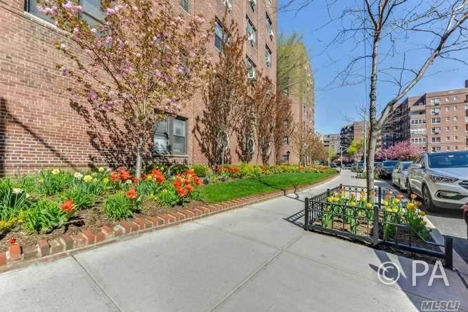 69-10 Yellowstone Blvd - Photo 1