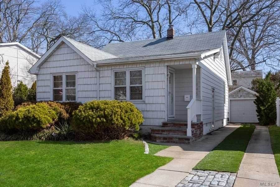 1845 New York Avenue - Photo 1
