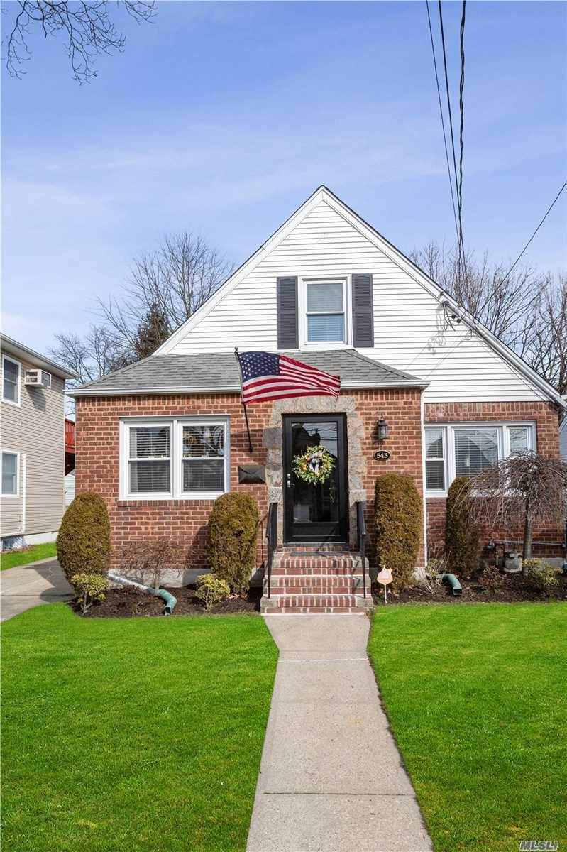 543 Stewart Avenue - Photo 1