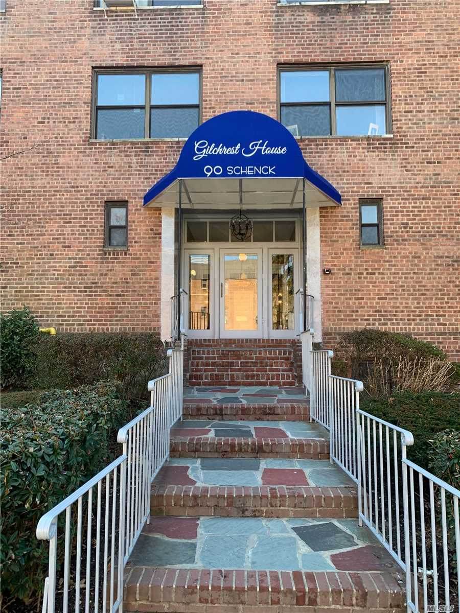 90 Schenck Avenue - Photo 1 90 Schenck Avenue - Photo 1
