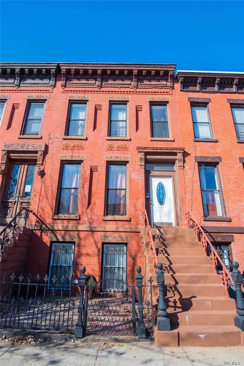 887 Putnam Avenue - Photo 1