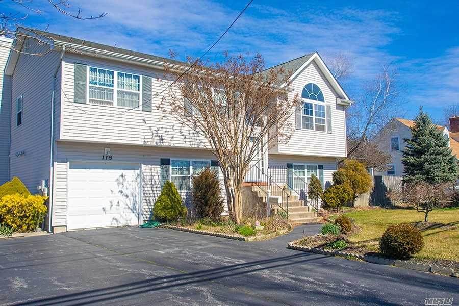 119 Moffitt Boulevard - Photo 1 119 Moffitt Boulevard - Photo 1