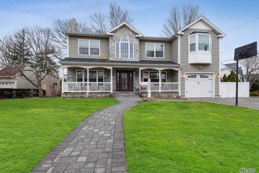 1028 Fairway Road - Photo 1
