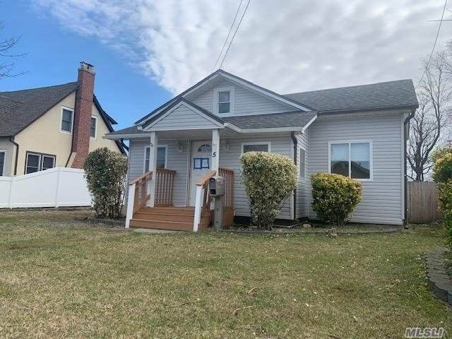 5 Beach Avenue - Photo 1
